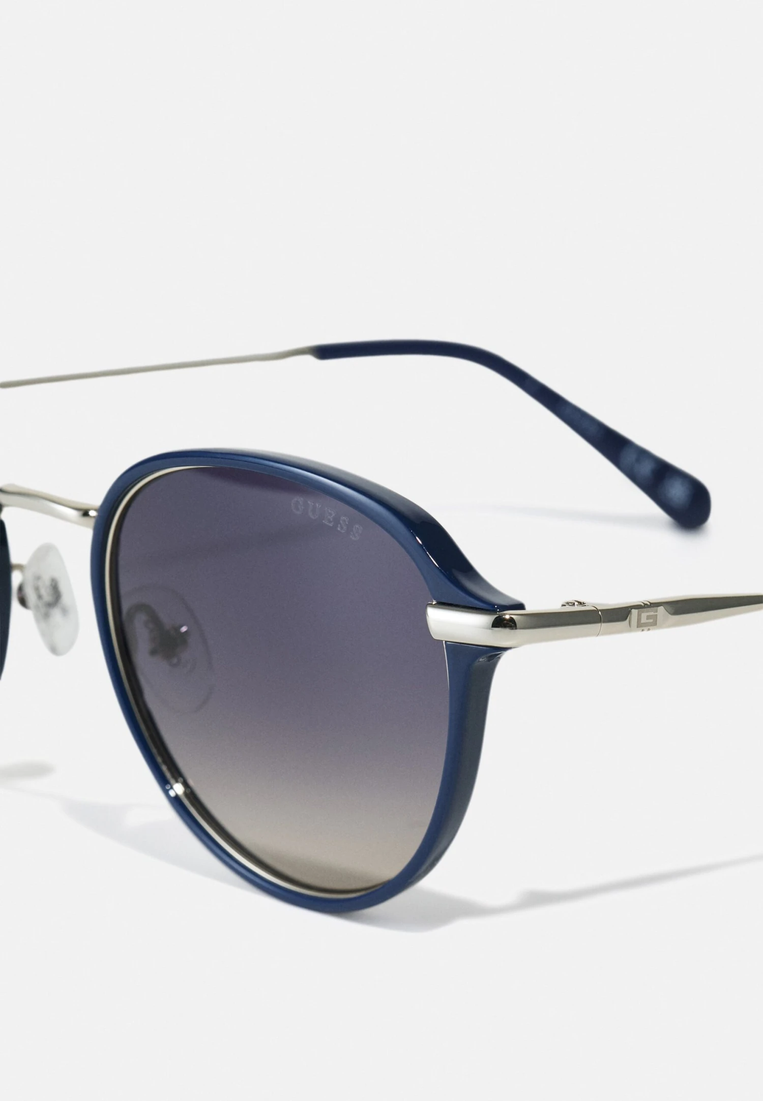 Guess Zonnebril - Shiny Blue - Afbeelding 3