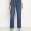 Go Kit Carpenter Pants - Relaxed Fit Jeans - Go Astrid Medium Wash