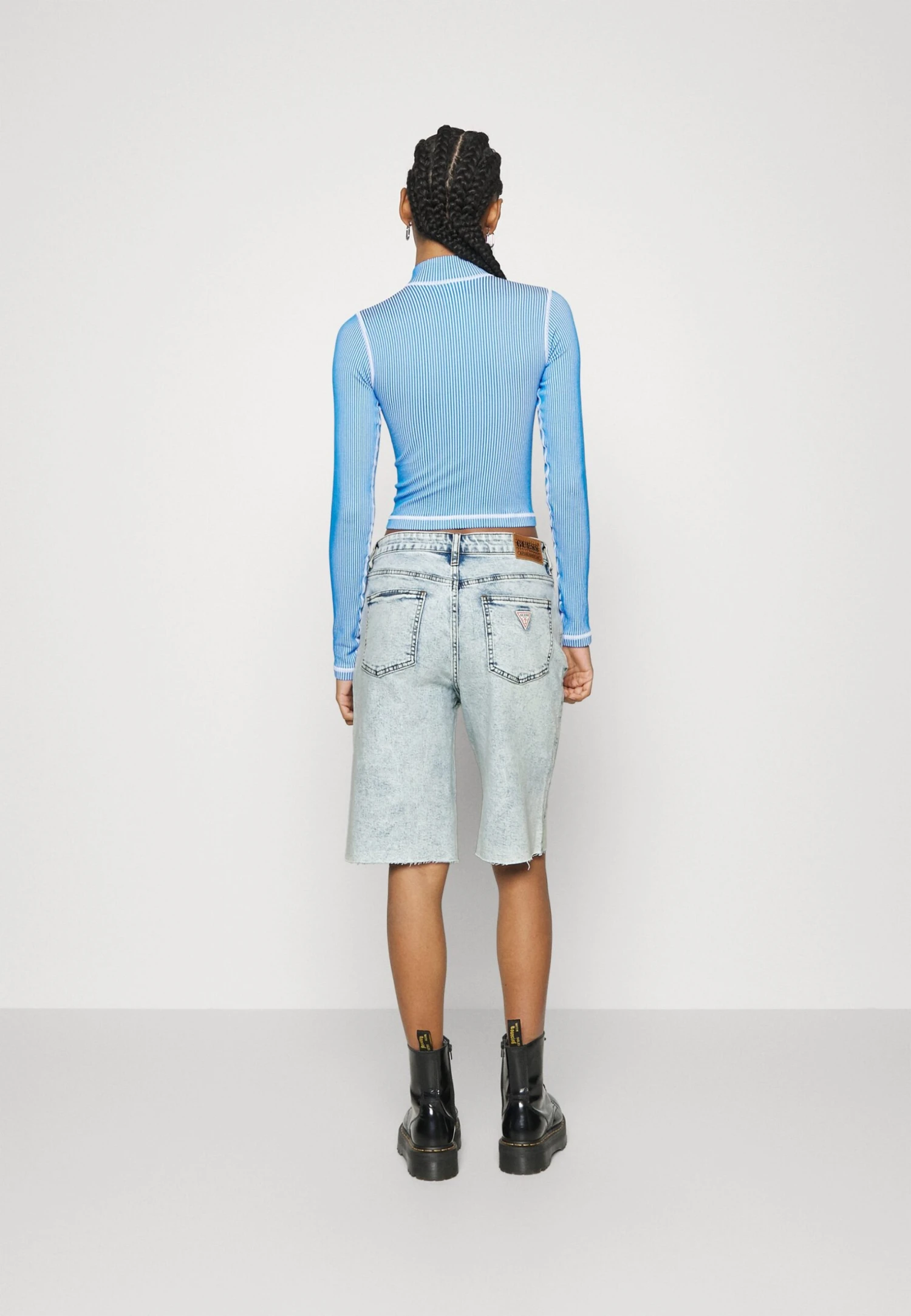 Oversized - Jeansshort - Light-Blue Denim - Afbeelding 3