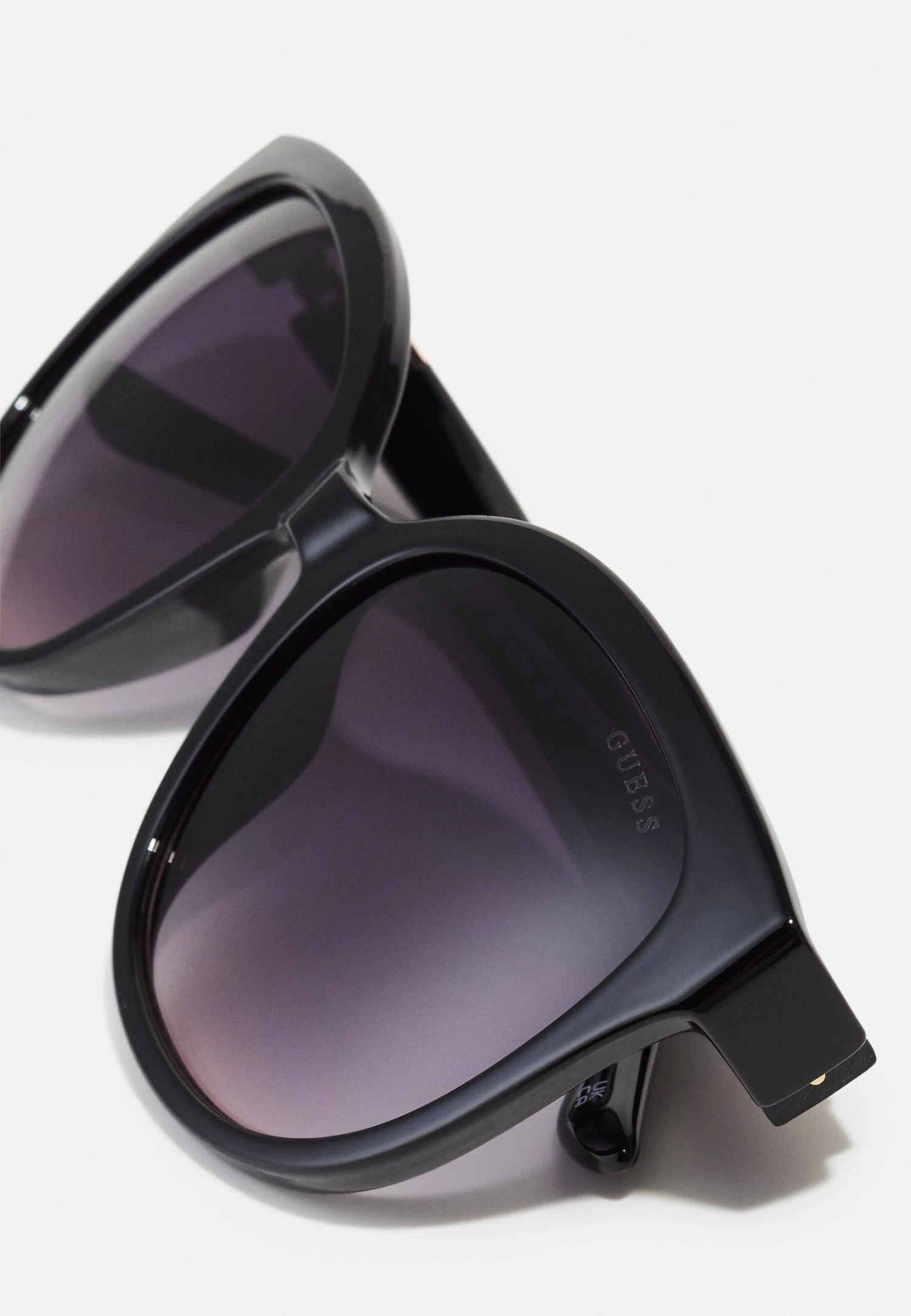 Guess Zonnebril - Nero - Afbeelding 5