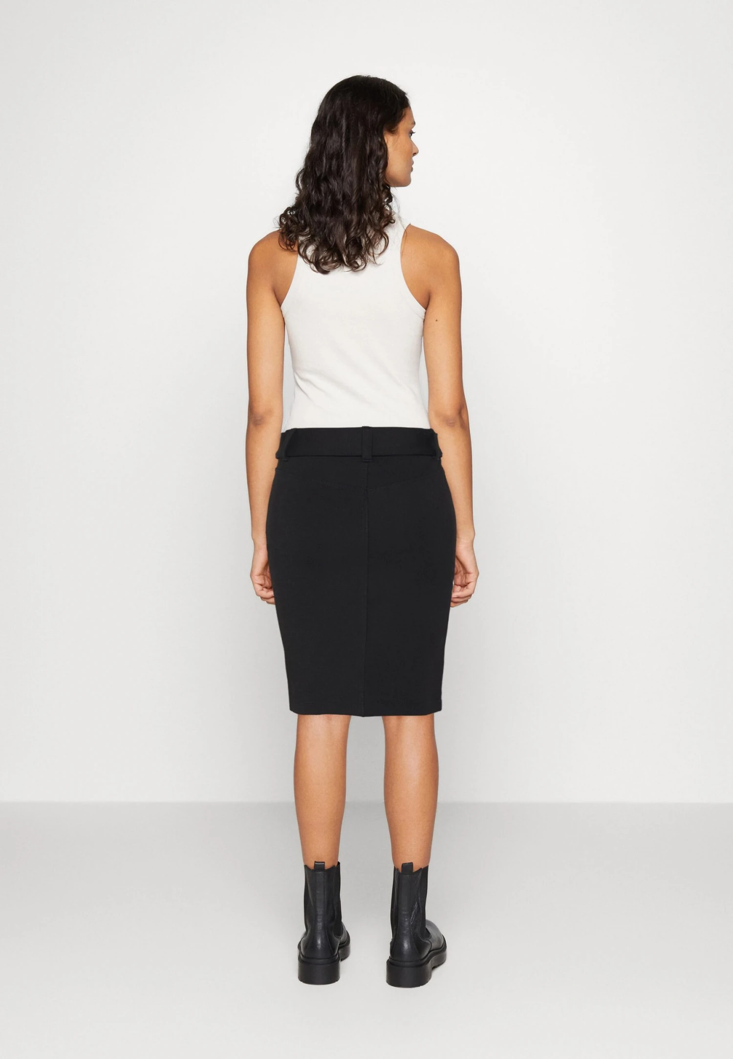 Guess Disis Skirt - Kokerrok - Jet Black - Afbeelding 3