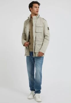 Guess Mit Aufgesetzten Taschen - Parka - Beige