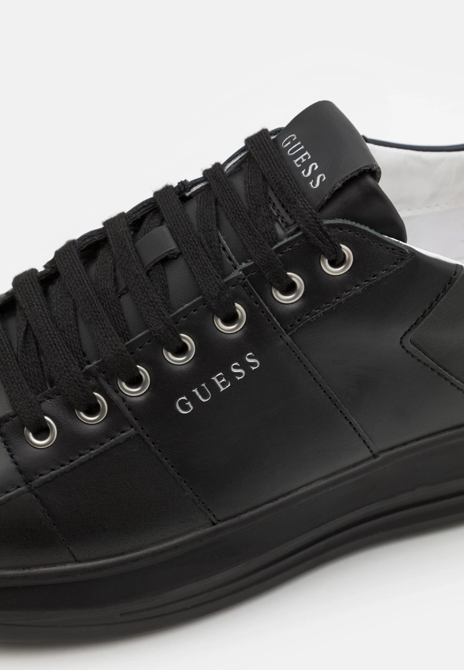 Guess Salerno - Sneakers Laag - Black - Afbeelding 6