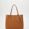 Guess Meridian Girlfriend Tote - Shopper - Cognac