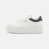 Guess Lifet - Sneakers Laag - White/Dark Brown