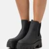 Guess Vaeda - Enkellaarsjes Met Plateauzool - Black