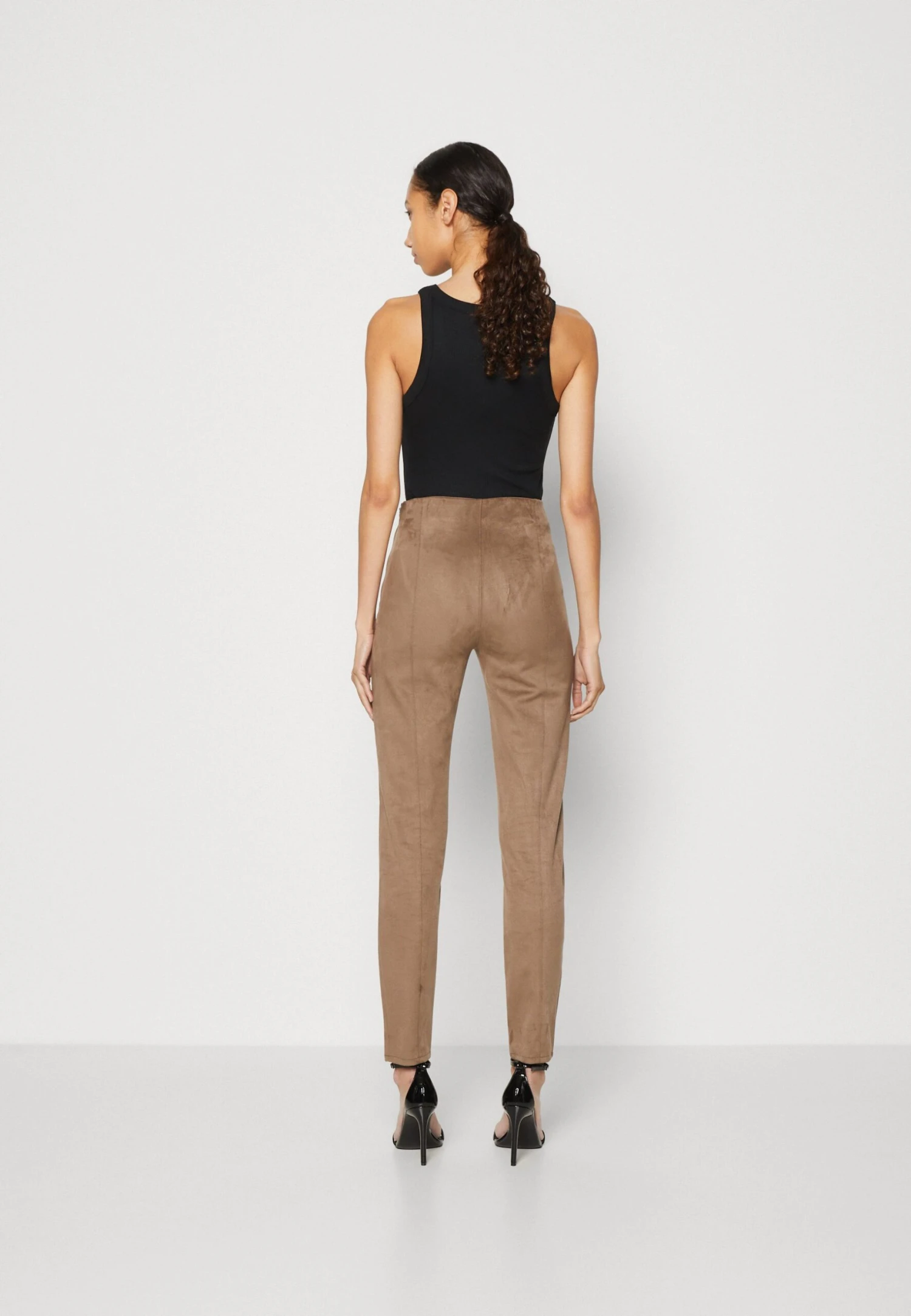 Guess Maya - Legging - Walnut Shell - Afbeelding 3