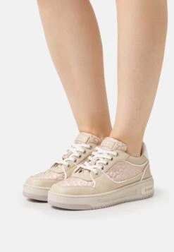 Guess Tokyo - Sneakers Laag - Pink/White