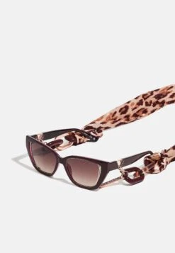 Guess Set - Zonnebril - Dark Red