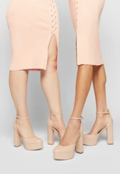 Guess Calane - Hoge Hakken - Nude