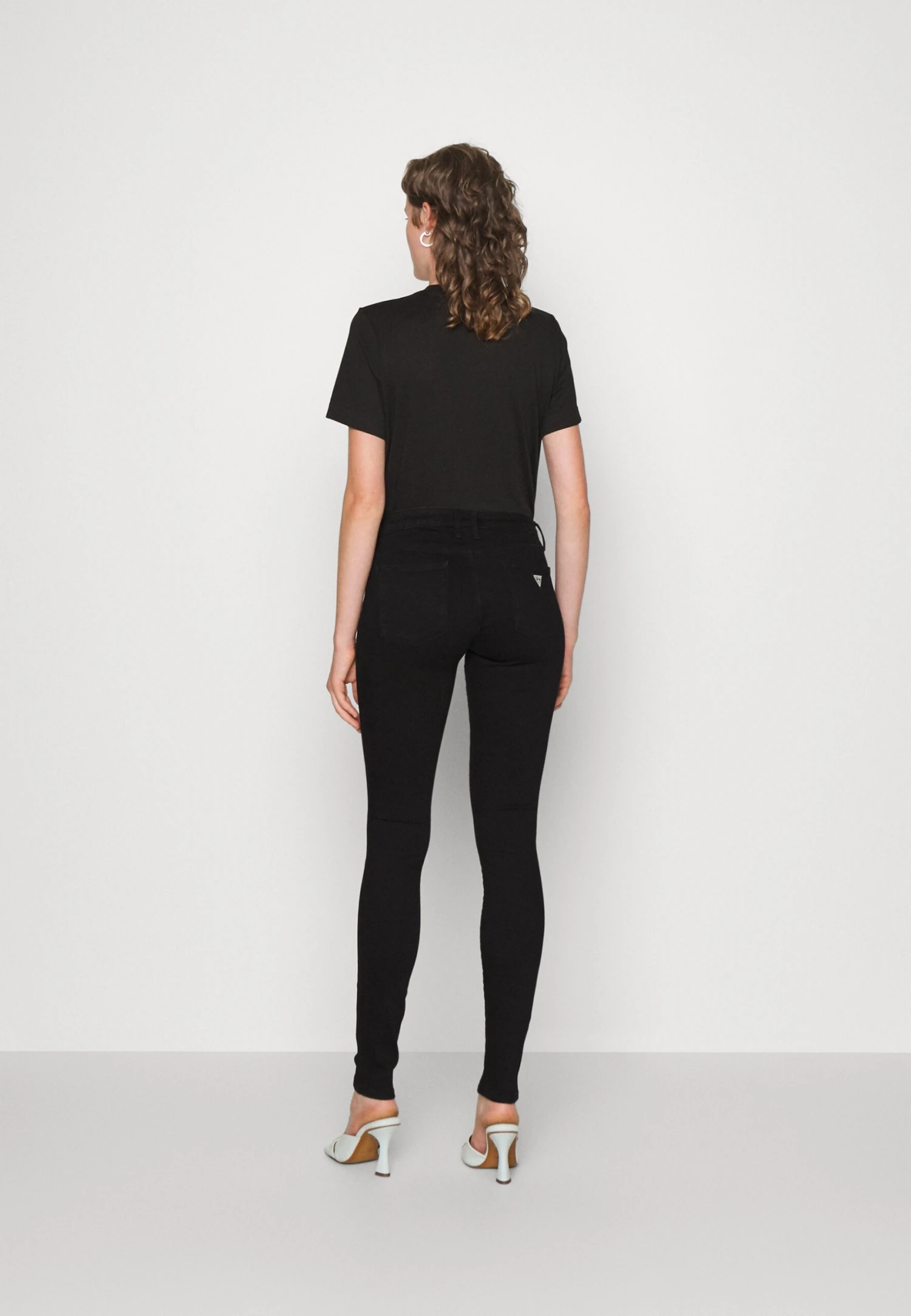 Guess Annette - Jeans Skinny Fit - Carrie Black - Afbeelding 3