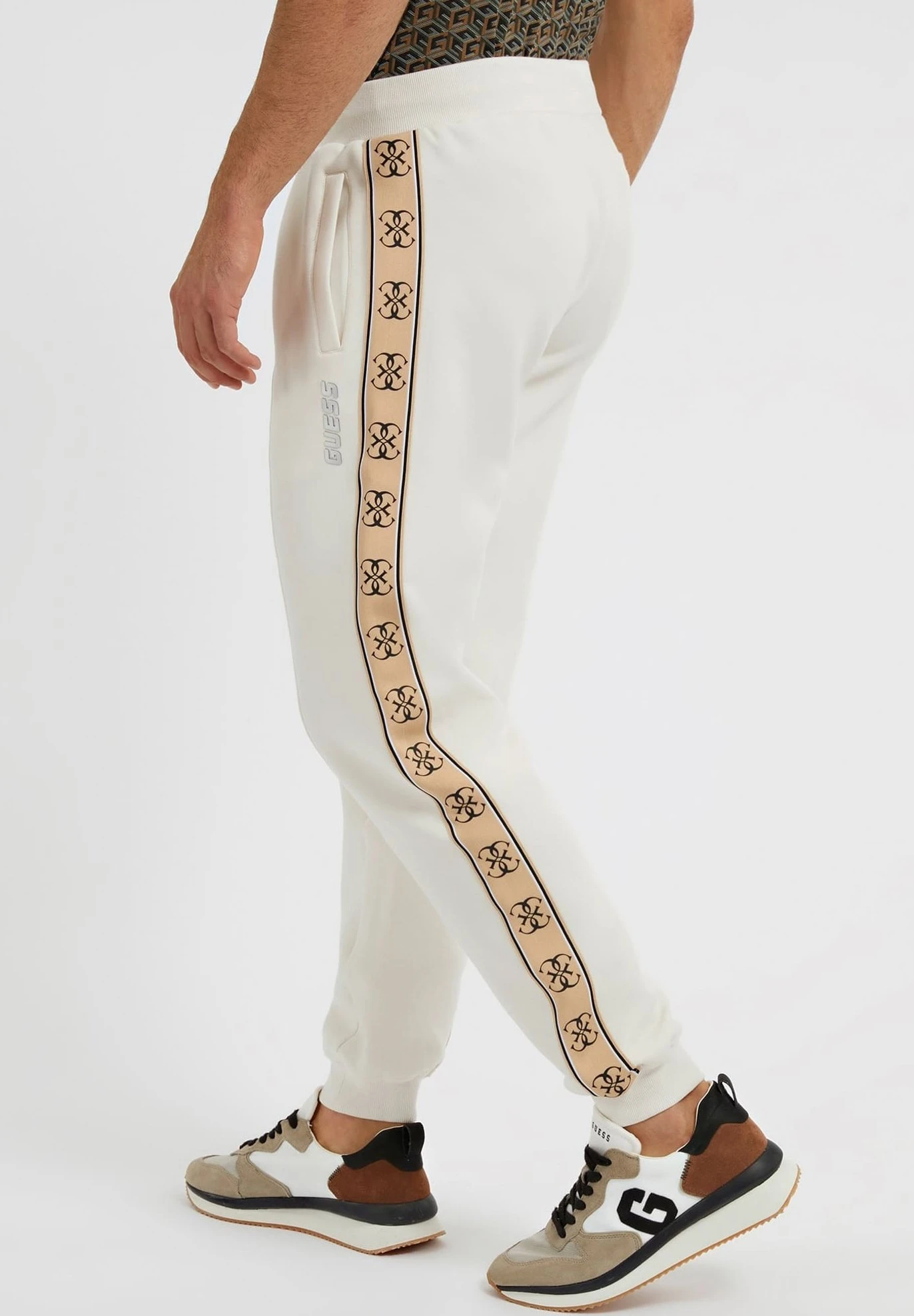 Guess Seitliches - Trainingsbroek - Grau - Afbeelding 3