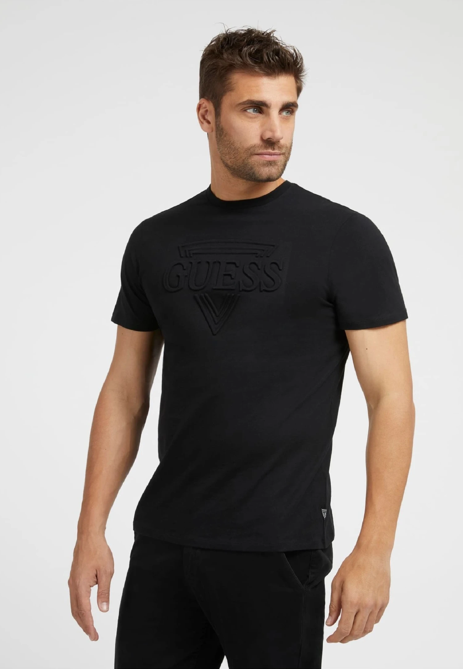 Guess Embossed Tee - T-Shirt Print - Schwarz