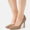 Guess Dafne - Klassieke Pumps - Beige/Brown