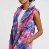 Guess Mit Graffiti-Print - Bodywarmer - Mehrfarbe Rose